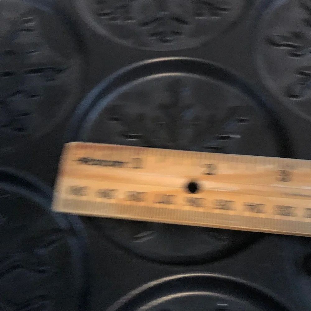 Nordic Ware (7) 3” Snowflake Pancakes on 10.5” Griddle Please Read